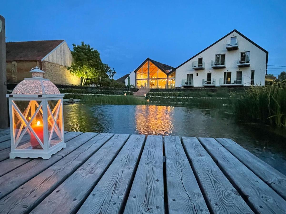 Tornácos Hotel - Hegykő Exterior foto