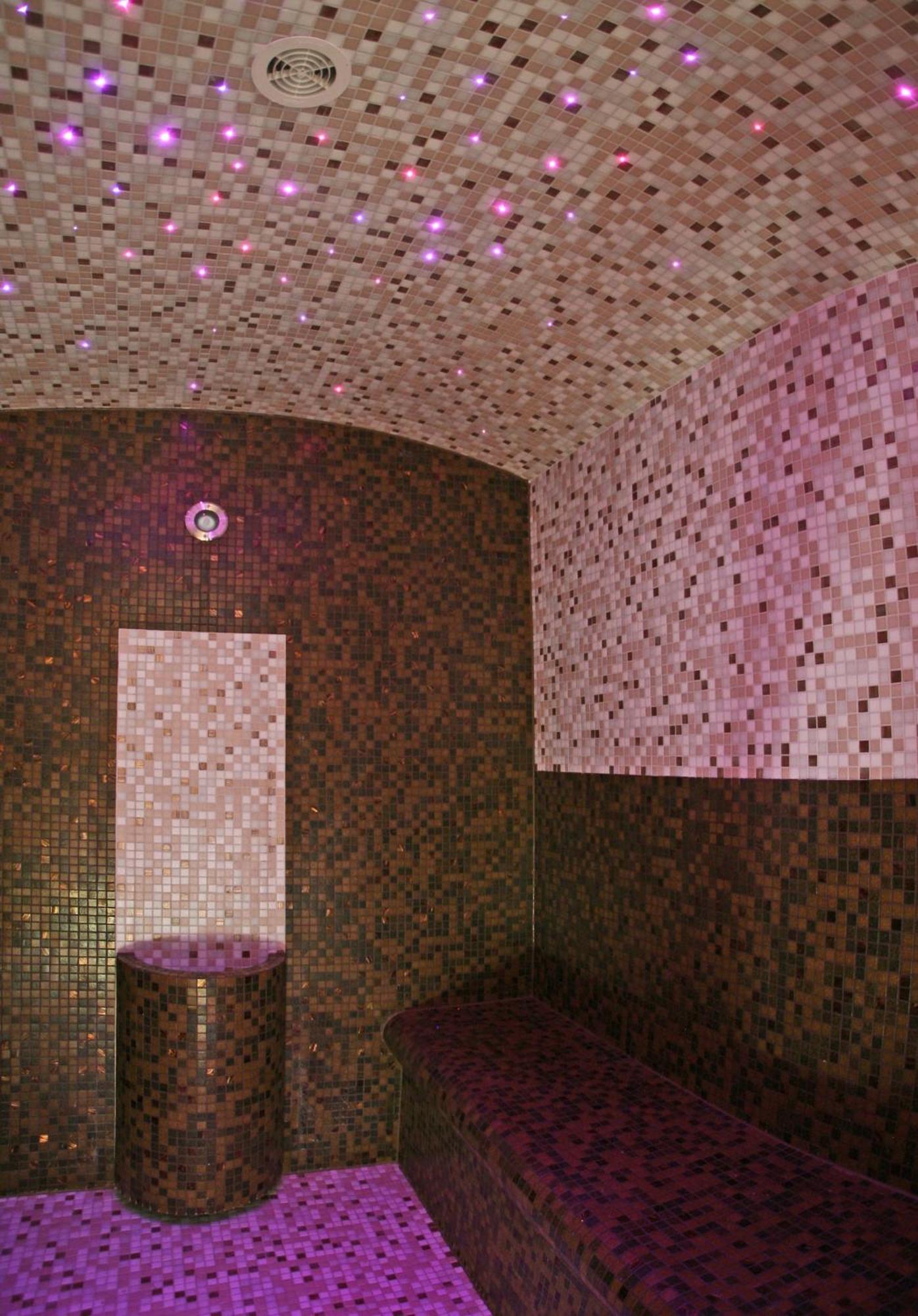 Tornácos Hotel - Hegykő Instalações foto